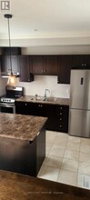 70-70 Plains Rd W in Burlington, ON - Building Photo - Building Photo