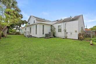 5313 Perry Ave in Galveston, TX - Building Photo - Building Photo