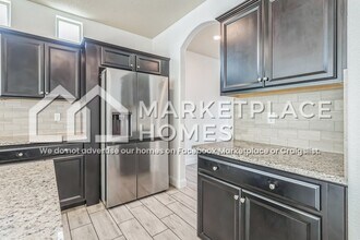 2426 Valdes Dr in Merced, CA - Building Photo - Building Photo