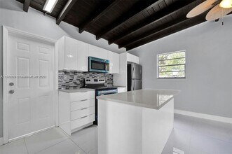 3900 SW 47th Ave in West Park, FL - Building Photo - Building Photo