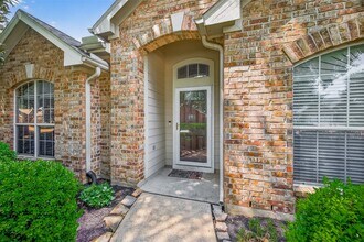 7527 Rain Meadow Ln in Cypress, TX - Foto de edificio - Building Photo