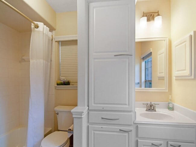 property at 6406 Pine Reserve Dr