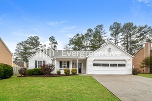 4547 Aladdin Ct in Powder Springs, GA - Building Photo