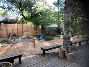 1308 Fairwood Rd in Austin, TX - Building Photo - Building Photo