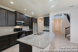 11723 Bricewood Heights in San Antonio, TX - Foto de edificio - Building Photo