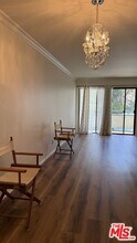 4260 Vía Arbolada in Los Angeles, CA - Building Photo - Building Photo