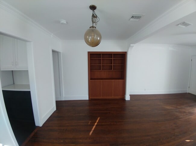 4517 Gilbert Pl in Los Angeles, CA - Building Photo - Building Photo