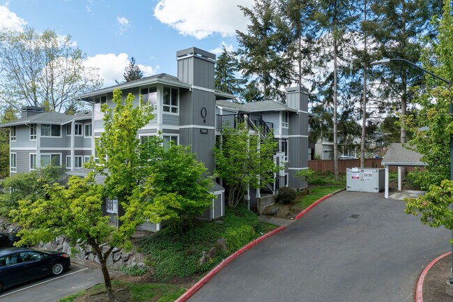Cambria Hills