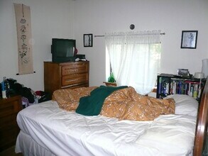 225 Parsons St, Unit 1 in Boston, MA - Building Photo - Building Photo