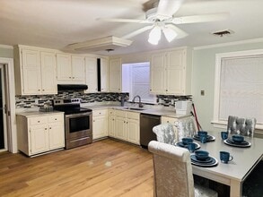 624 Barcliff Rd in Norfolk, VA - Building Photo - Building Photo