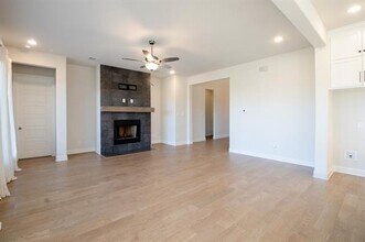 1624 Banded Ledge Dr in Mansfield, TX - Building Photo - Building Photo