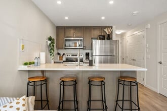 260 Rowley Way NW in Calgary, AB - Building Photo - Building Photo