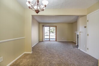2196 Regency Dr in East Lansing, MI - Building Photo - Building Photo