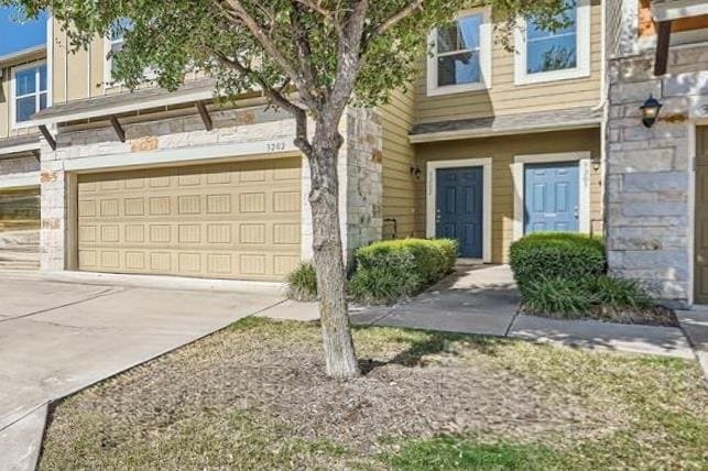 property at 1620 Bryant Dr