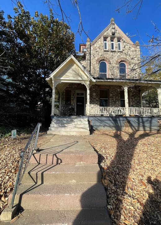 135 Windsor St in Reading, PA - Foto de edificio