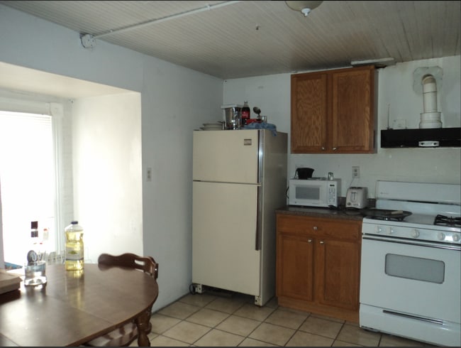 1025 12th Ave SE in Minneapolis, MN - Building Photo - Building Photo