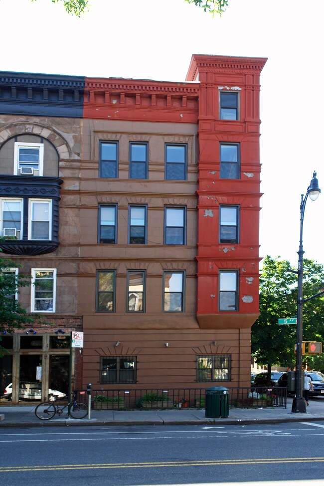 297 5th Ave in Brooklyn, NY - Building Photo - Building Photo