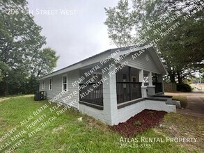 206 4th St W in Warrior, AL - Building Photo - Building Photo