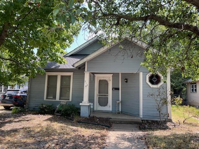 property at 918 N Rockwall Ave