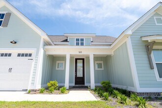 165 Benoit Cir in Tallahassee, FL - Building Photo - Building Photo