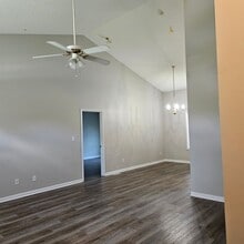 65 Stonewall Dr in Benson, NC - Building Photo - Building Photo