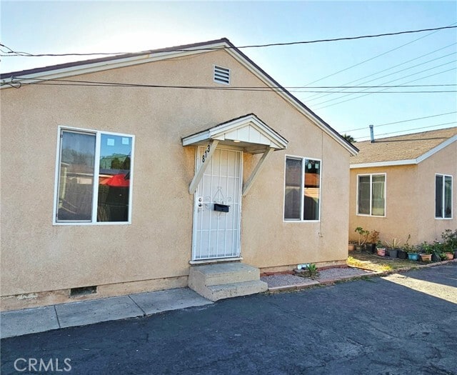 property at 813 E Nocta St
