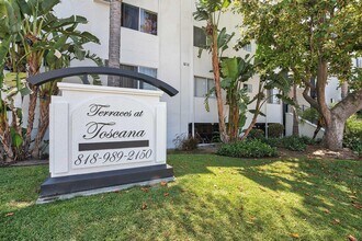 Terraces at Toscana in Sherman Oaks, CA - Building Photo - Building Photo