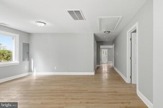 48925 Chisleytown Rd in Saint Inigoes, MD - Building Photo - Building Photo