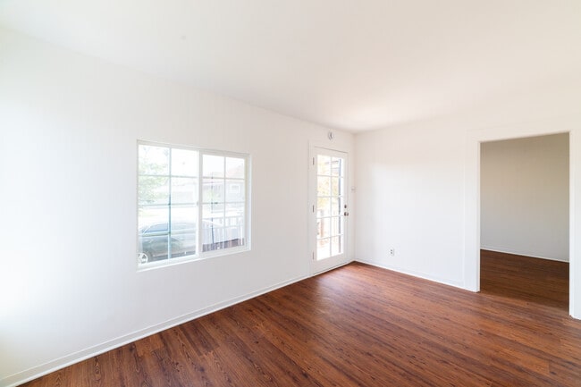 property at 2325 W 36th St