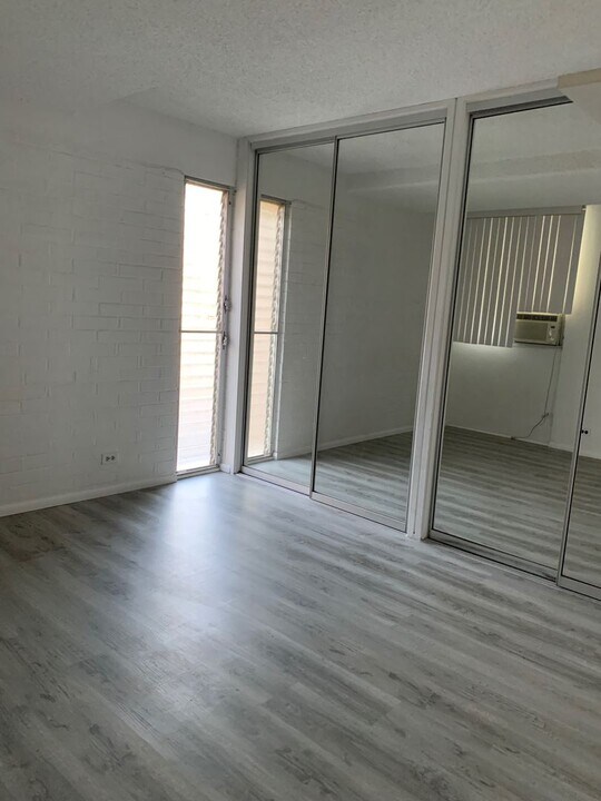 1535 Punahou St in Honolulu, HI - Building Photo