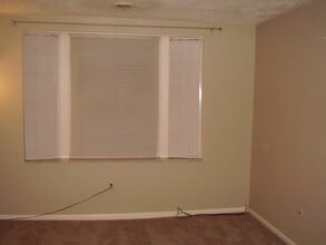 5523 Ellsworth Ave, Unit B4 in Pittsburgh, PA - Building Photo - Building Photo