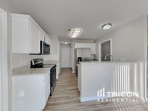 8550 Alicia Brittany Ln in Charlotte, NC - Building Photo - Building Photo