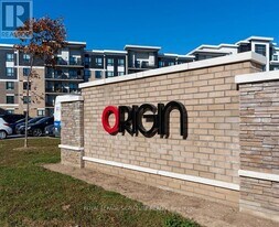 650 Sauve St in Milton, ON - Building Photo