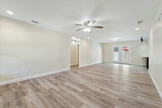 210 Peter King Rd in Riceboro, GA - Building Photo - Building Photo