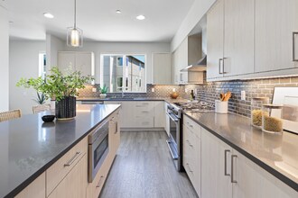 17905 35th Ave SE in Bothell, WA - Building Photo - Building Photo