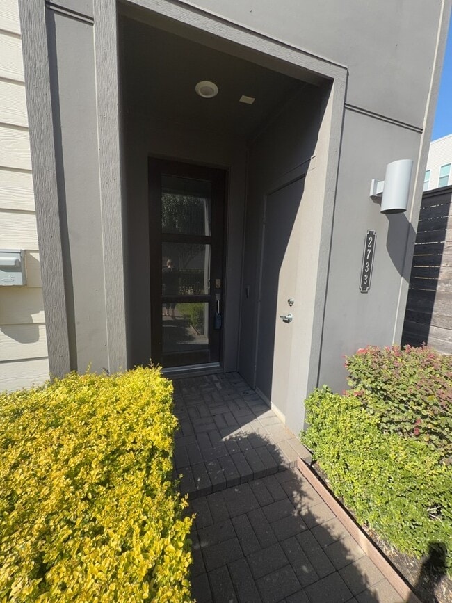 2733 Eado Edge Ct in Houston, TX - Foto de edificio - Building Photo