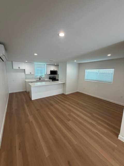 property at 1441 1/2 N Ave 47