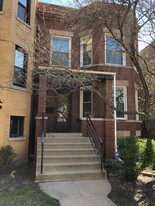 2733 N Francisco Ave in Chicago, IL - Building Photo