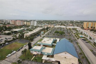 750 N Ocean Blvd, Unit 1610 in Pompano Beach, FL - Building Photo - Building Photo