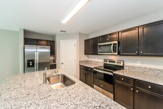 9148 Joannes way in Jacksonville, FL - Building Photo - Building Photo