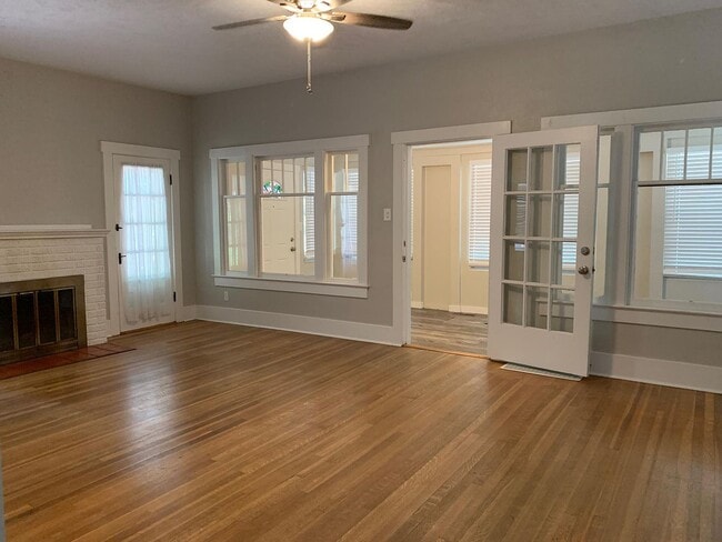 424 W Cheyenne Rd in Colorado Springs, CO - Building Photo - Building Photo