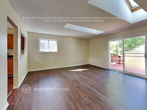 189 N Pinecrest Rd in Bolingbrook, IL - Building Photo - Building Photo