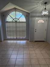 4816 Miranda Cir in Orlando, FL - Building Photo - Building Photo