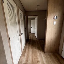 7803 St Andrews Church Rd in Louisville, KY - Building Photo - Building Photo