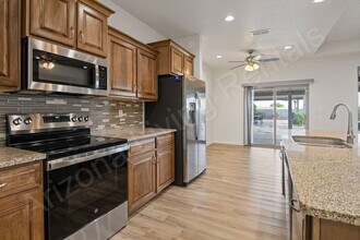 2646 E Punta Vista in Kingman, AZ - Building Photo - Building Photo