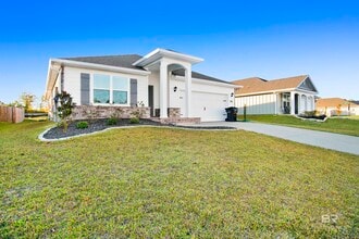 32038 Lyon Rd in Spanish Fort, AL - Building Photo - Building Photo