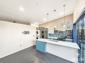 1443 31st St in San Diego, CA - Building Photo