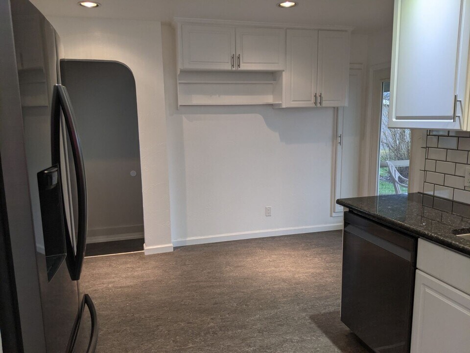 1128 Alder Ave in Lewiston, ID - Building Photo