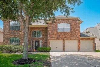 21627 Cozy Hollow Ln in Richmond, TX - Foto de edificio - Building Photo
