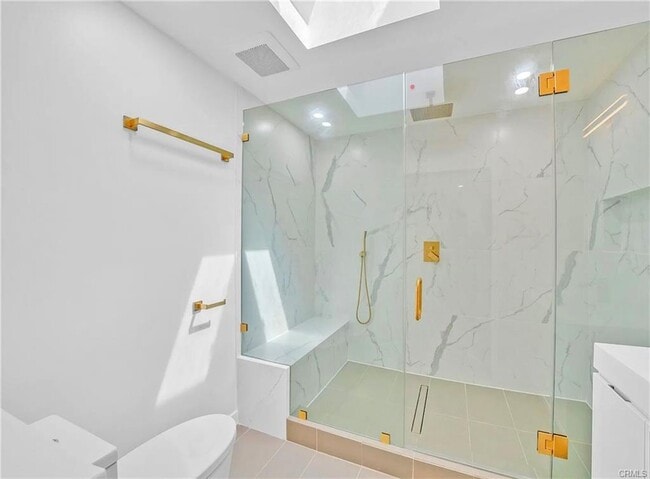 10053 Babbitt Ave in Los Angeles, CA - Building Photo - Building Photo